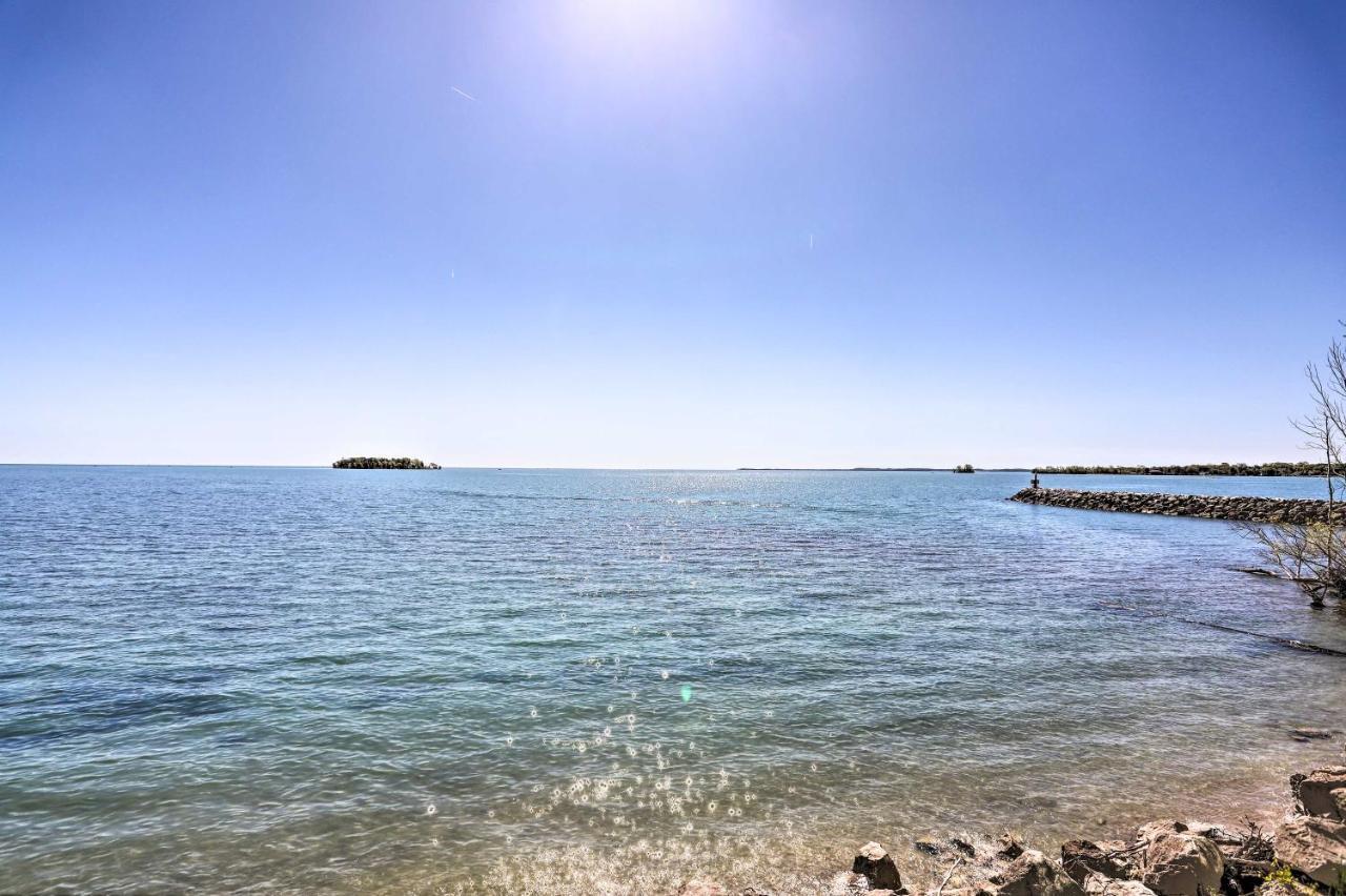 פוט-אין-ביי Cozy Middle Bass Island Getaway On Lake Eerie! מראה חיצוני תמונה